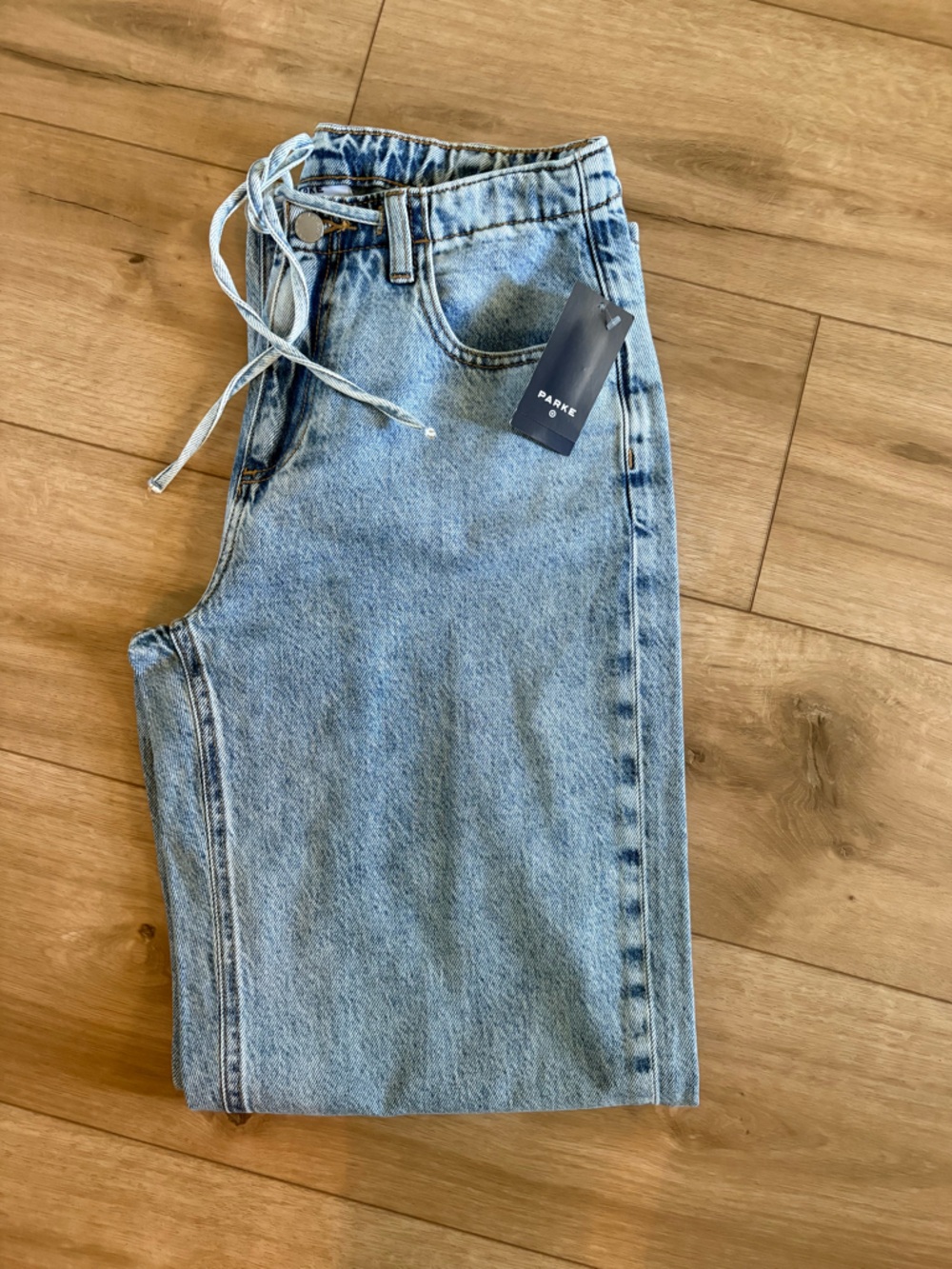 Parke Mid-Rise Drawstring Baggy Jeans